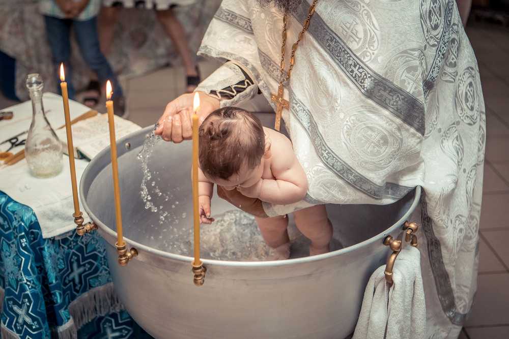 Как отметить крестины ребенка — советы для тех, кто к таинству крещения относится серьезно
